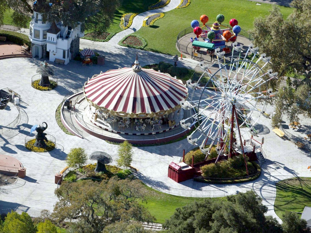 dentro-de-neverland-la-finca-abandonada-de-michael-jackson